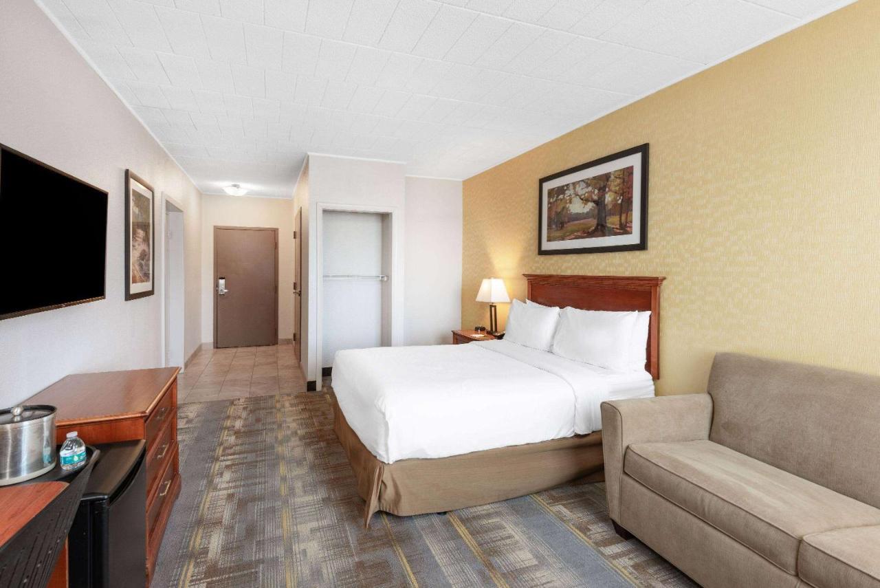 Wyndham Garden York Exterior foto